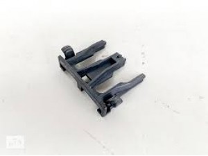 Кріплення паливних трубок DAF