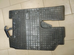 Килим гумові Mercedes Actors