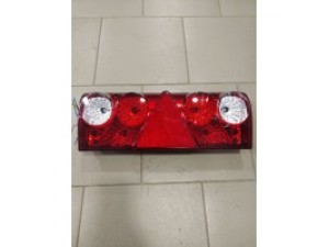 Стоп 023 тюнинг со скосом с фишкой зади по центру левый