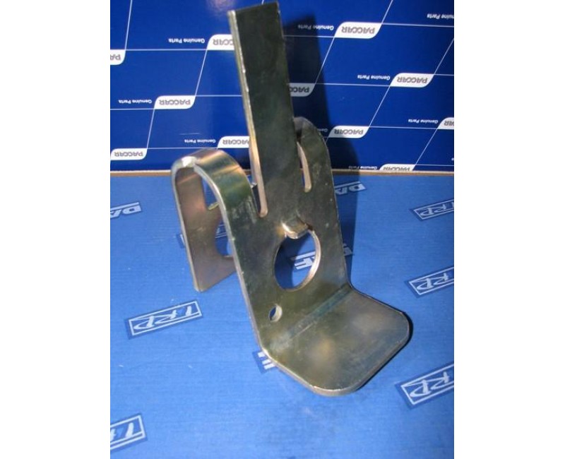 Фиксатор (пластина) буксировочного крюка DAF (пр-во DAF)