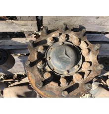 Ступица Mercedes-Benz тип NR5 A9423341401 в сборе (8 болтиков)