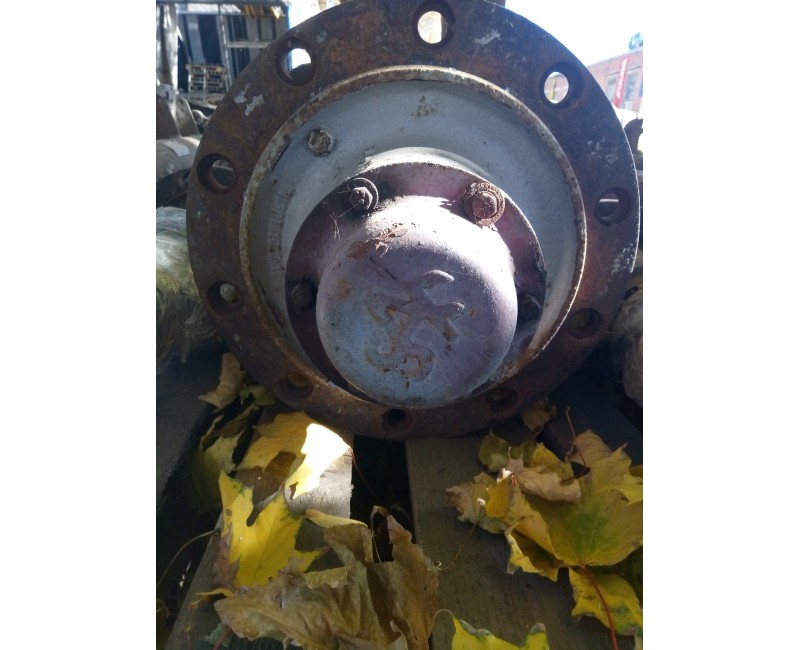 Вісь SAF (старого зразка, 6 болтів) RSM 11242 (довжина 2350, ресора 1200, кронштейни камер 450)