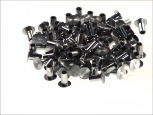 Заклепка 8х15 накладки барабанного гальма (трубчаста) (100 шт.) (TEMPEST)