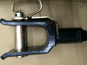 Жорстка зчіпка Volvo