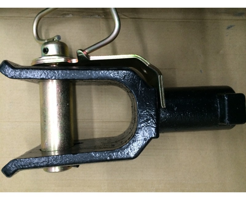 Жорстка зчіпка Volvo