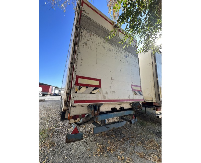 Напівпричіп KOGEL SPKH 24 (2001 р.) Н/ПР-Фкргон-Е, BPW напівресора