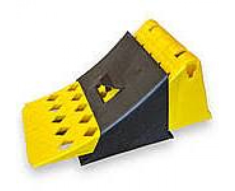 Черевик вантажний з кріпленням