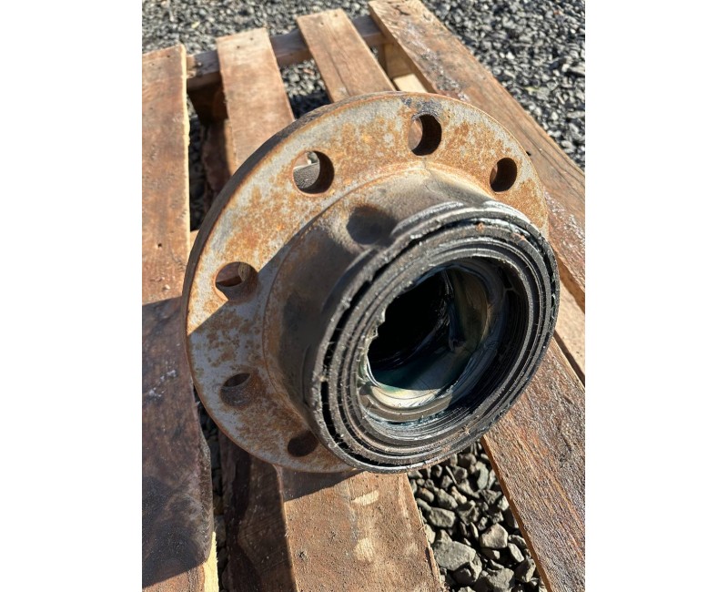 Ступиця SAF MEGA 17,5-19,5 (велика кришка) SKRZ 9030 10 шпильок (спарка)